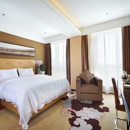 Shanshui Trends Hotel Nanjing South Railway Station Exterior photo